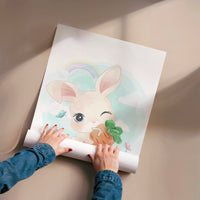 L'impression présentée en poster, sans encadrement, sur un mur neutre.