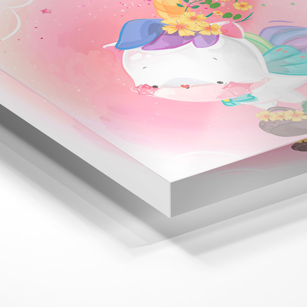 Gros plan de la matière : le tirage sous verre acrylique, tranche transparente visible.