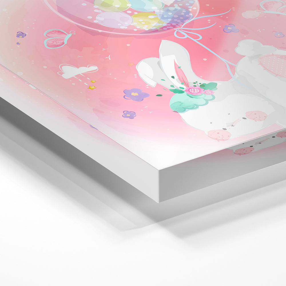 Gros plan de la matière : le tirage sous verre acrylique, tranche transparente visible.