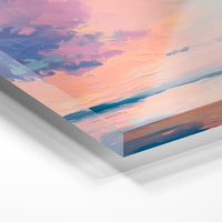 Gros plan de la matière : le tirage sous verre acrylique, tranche transparente visible.