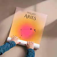 L'impression présentée en poster, sans encadrement, sur un mur neutre.