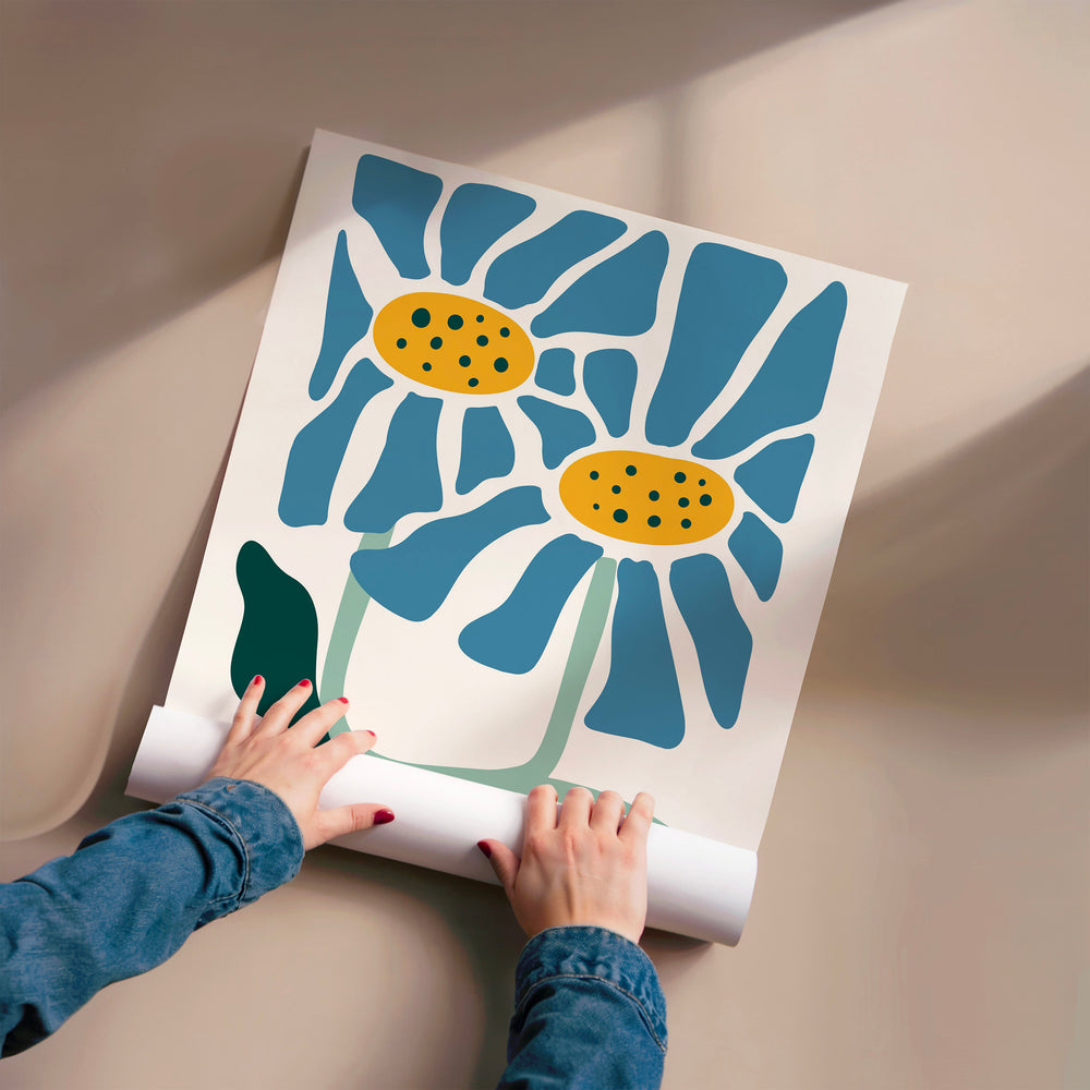L'impression présentée en poster, sans encadrement, sur un mur neutre.