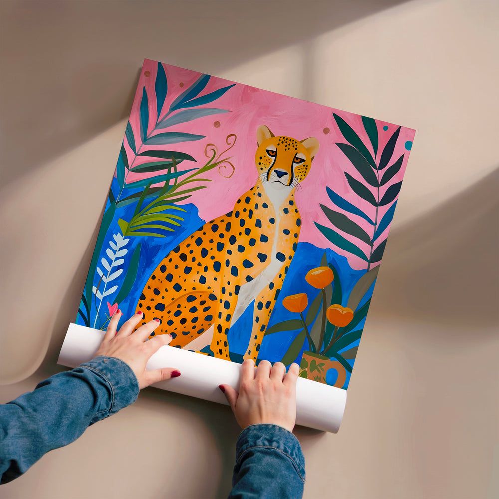 L'impression présentée en poster, sans encadrement, sur un mur neutre.