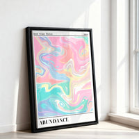 Le tableau accroché en situation dans un intérieur meublé.