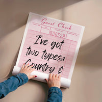 L'impression présentée en poster, sans encadrement, sur un mur neutre.
