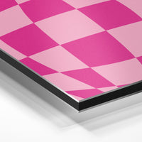 Gros plan de la matière : le tirage contrecollé sur aluminium Dibond mat, tranche visible.