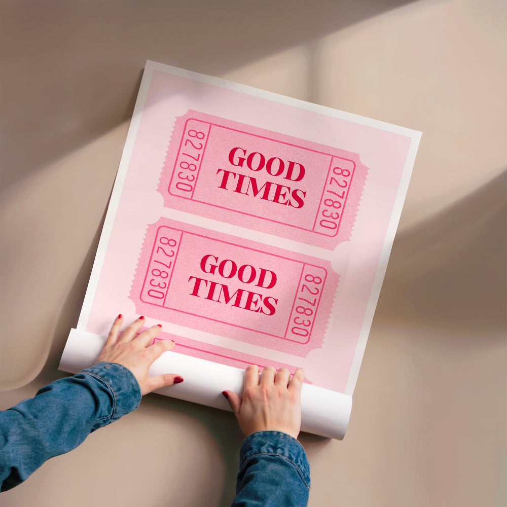 L'impression présentée en poster, sans encadrement, sur un mur neutre.