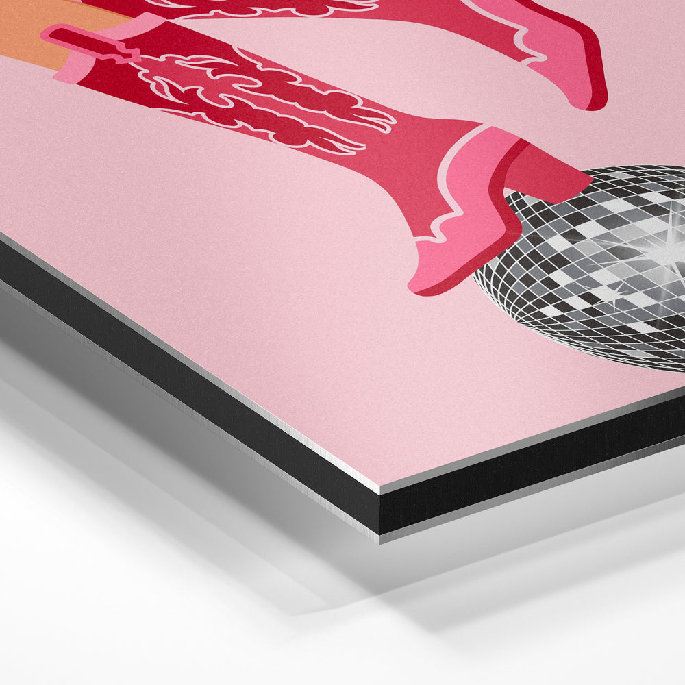 Gros plan de la matière : le tirage contrecollé sur aluminium Dibond mat, tranche visible.