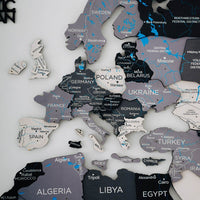 Décoration bois carte du monde grise 3D