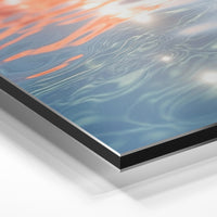 Gros plan de la matière : le tirage contrecollé sur aluminium Dibond mat, tranche visible.