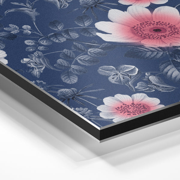 Fleurs rose et blanc, botanique bleu nuit — Aluminium Dibond
