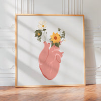 Le tableau accroché en situation dans un intérieur meublé.