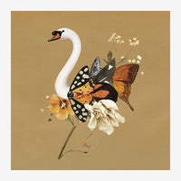 Un cygne blanc au long cou courbé, orné de papillons aux ailes jaunes, noires et blanches, entouré de fleurs blanches et.