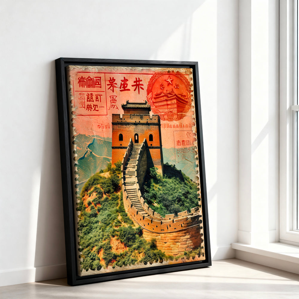 Le tableau accroché en situation dans un intérieur meublé.