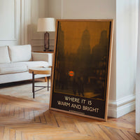 Le tableau accroché en situation dans un intérieur meublé.
