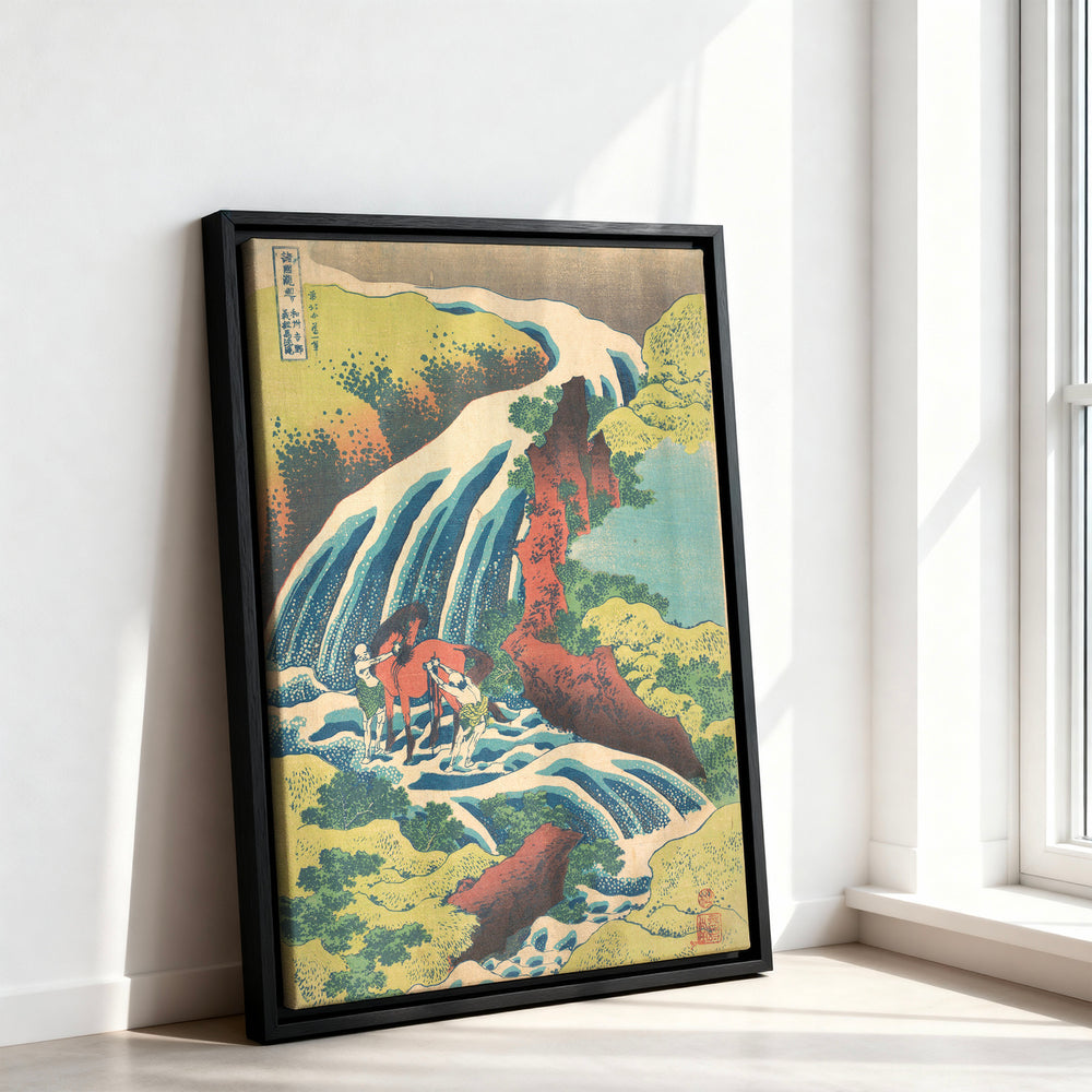 Le tableau accroché en situation dans un intérieur meublé.