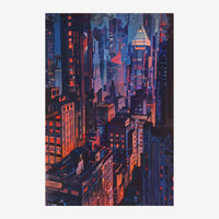 Vue aérienne d'une skyline urbaine densément construite, illuminée par des teintes bleu foncé et orange vif, avec des.