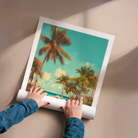 L'impression présentée en poster, sans encadrement, sur un mur neutre.