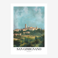 Affiche de voyage représentant la ville fortifiée de San Gimignano avec ses tours médiévales dominant un paysage de campagne.