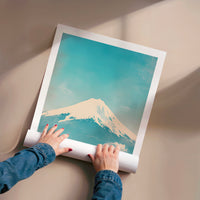 L'impression présentée en poster, sans encadrement, sur un mur neutre.