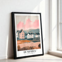 Le tableau accroché en situation dans un intérieur meublé.