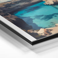 Gros plan de la matière : le tirage contrecollé sur aluminium Dibond mat, tranche visible.