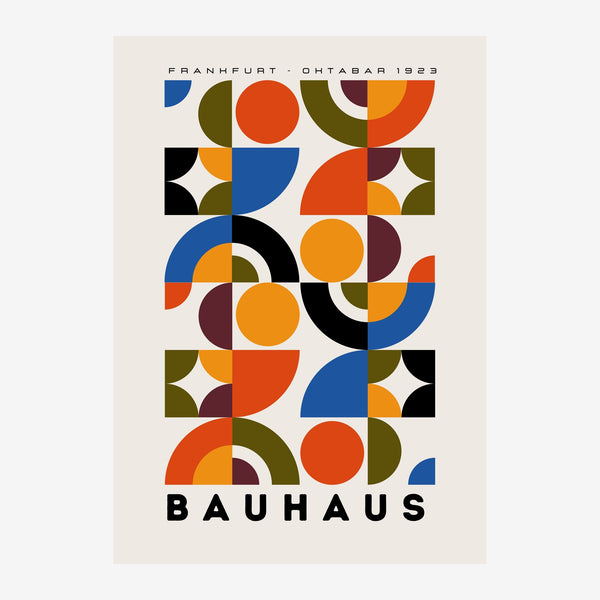 Affiche Bauhaus présentant un motif géométrique abstrait composé de formes circulaires et rectangulaires en bleu, orange.