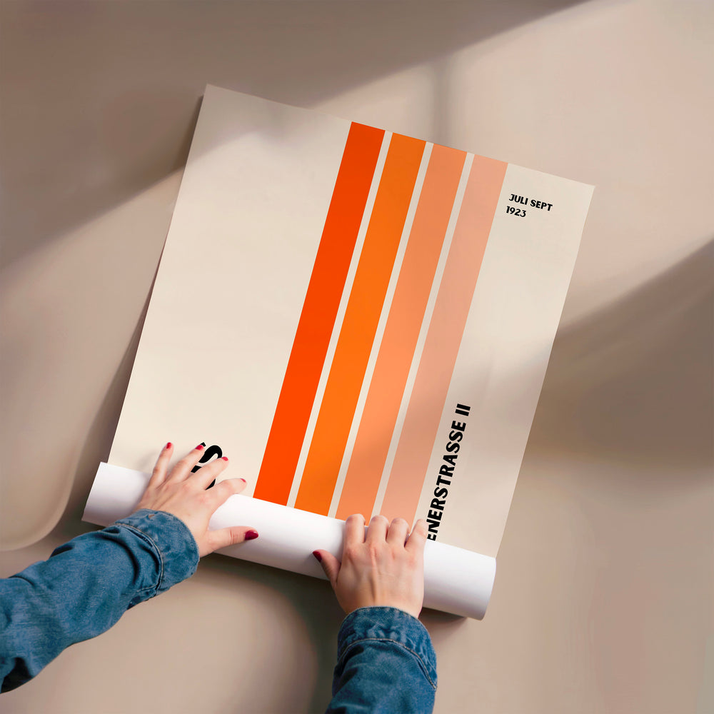 L'impression présentée en poster, sans encadrement, sur un mur neutre.